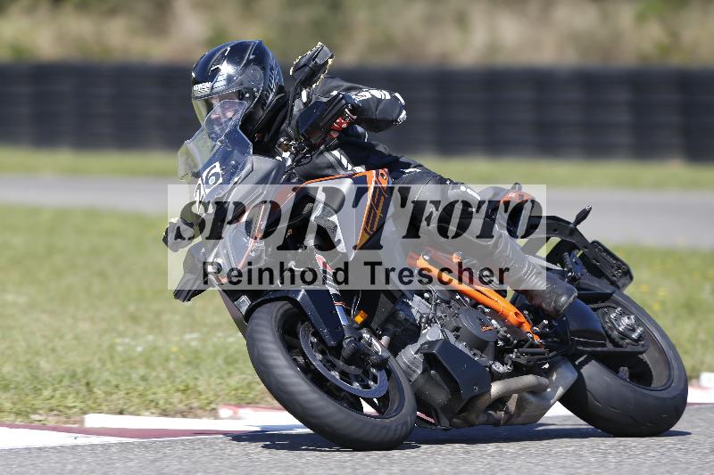 Archiv-2025/48 25.08.2025 Cornu Master School ADR/gruen-vert/26